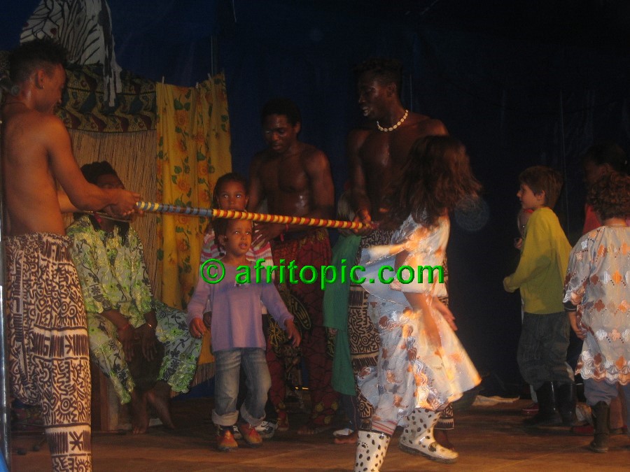 ../Images/afw2006d 308.jpg